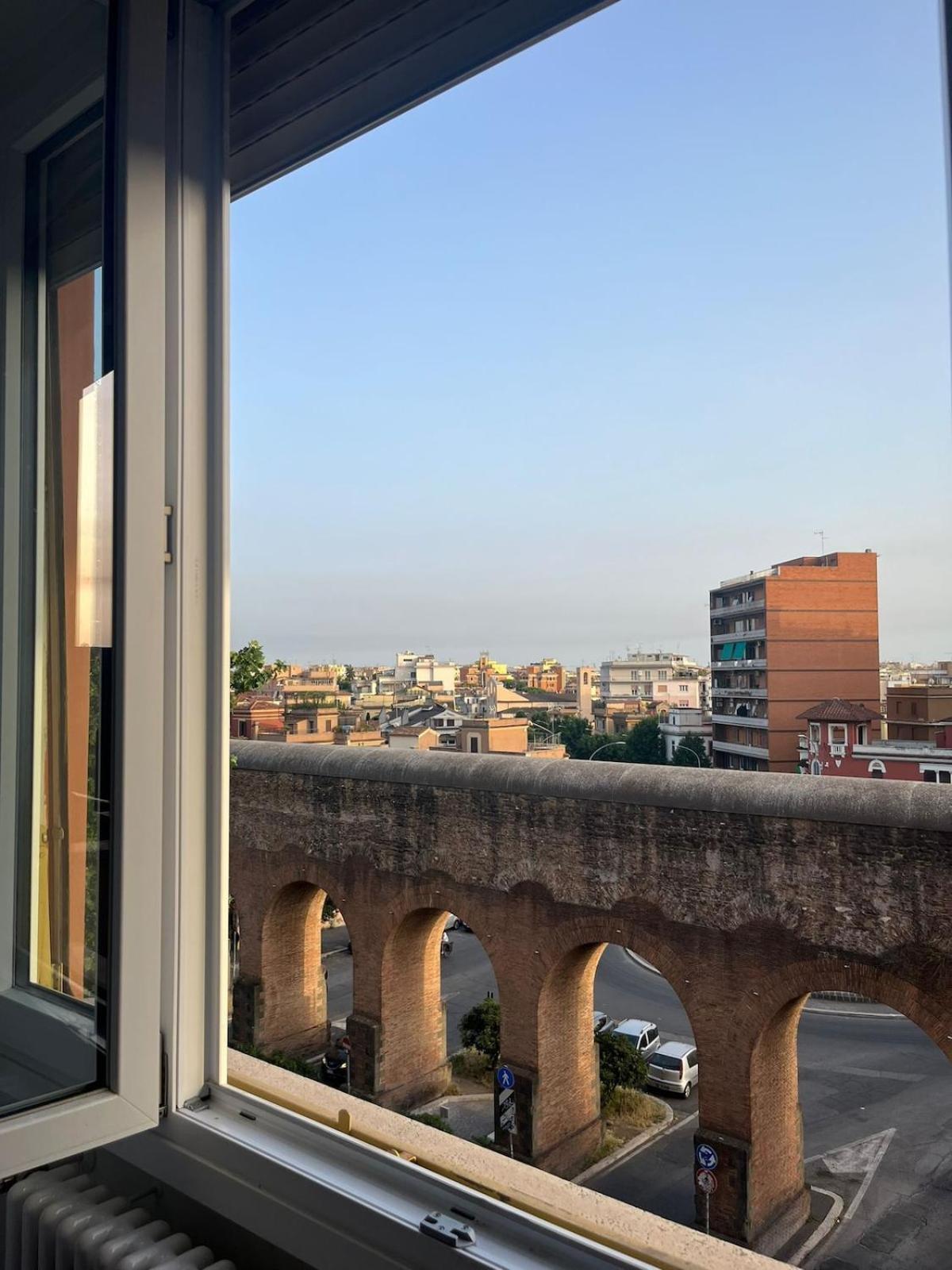 Ab Urbe Condita Apartment *